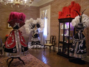costumes